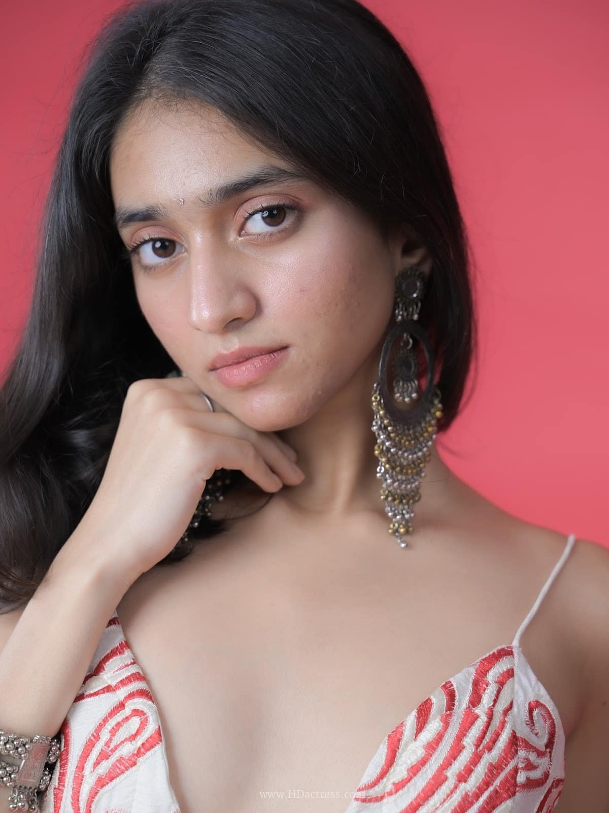 Karthik Mridhini in white strappy ethnic blouse Karthik Mridhini in white strappy ethnic blouse