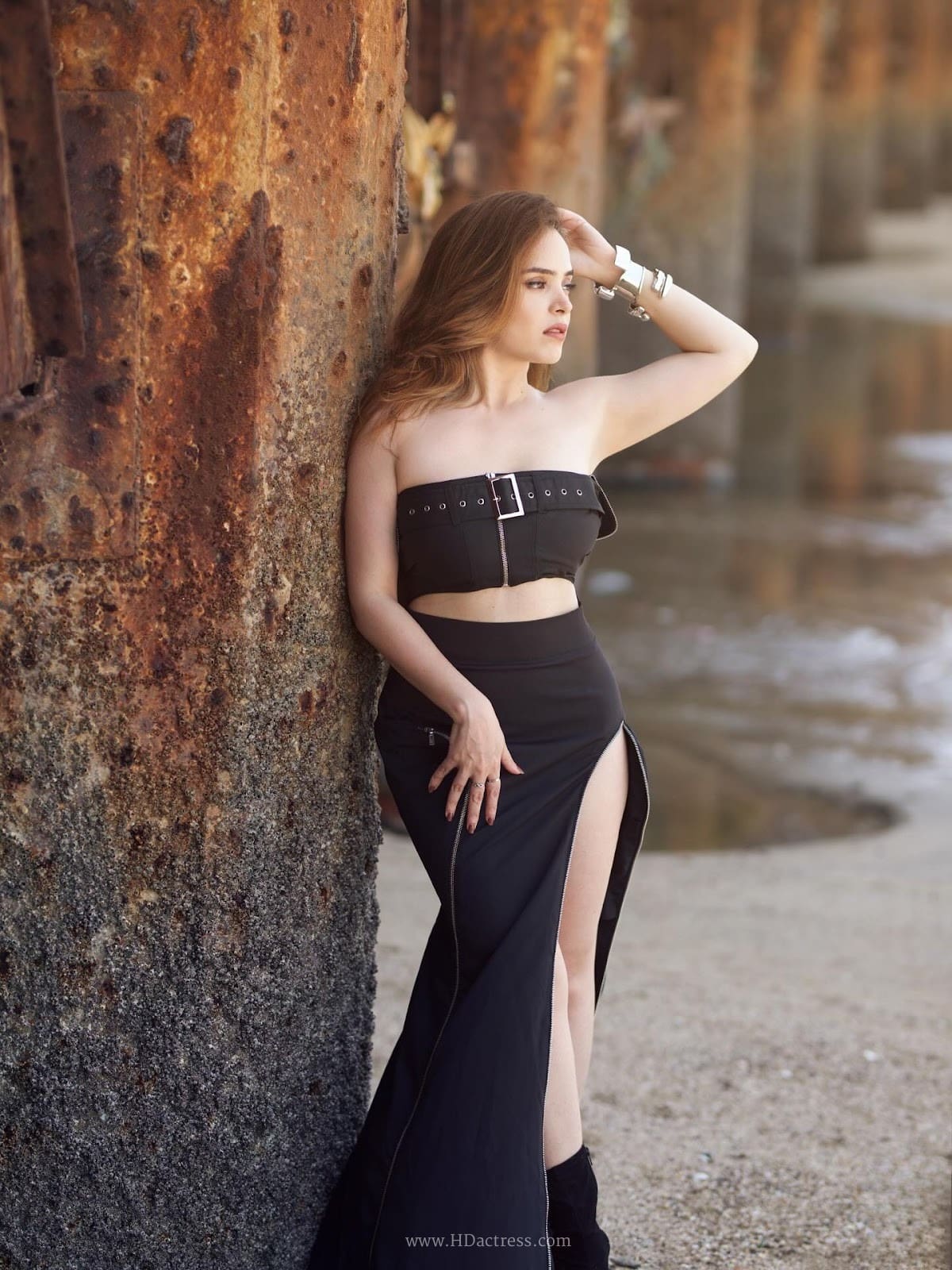 Simran Dhanwani in black co-ord outfit Simran Dhanwani in black co-ord outfit