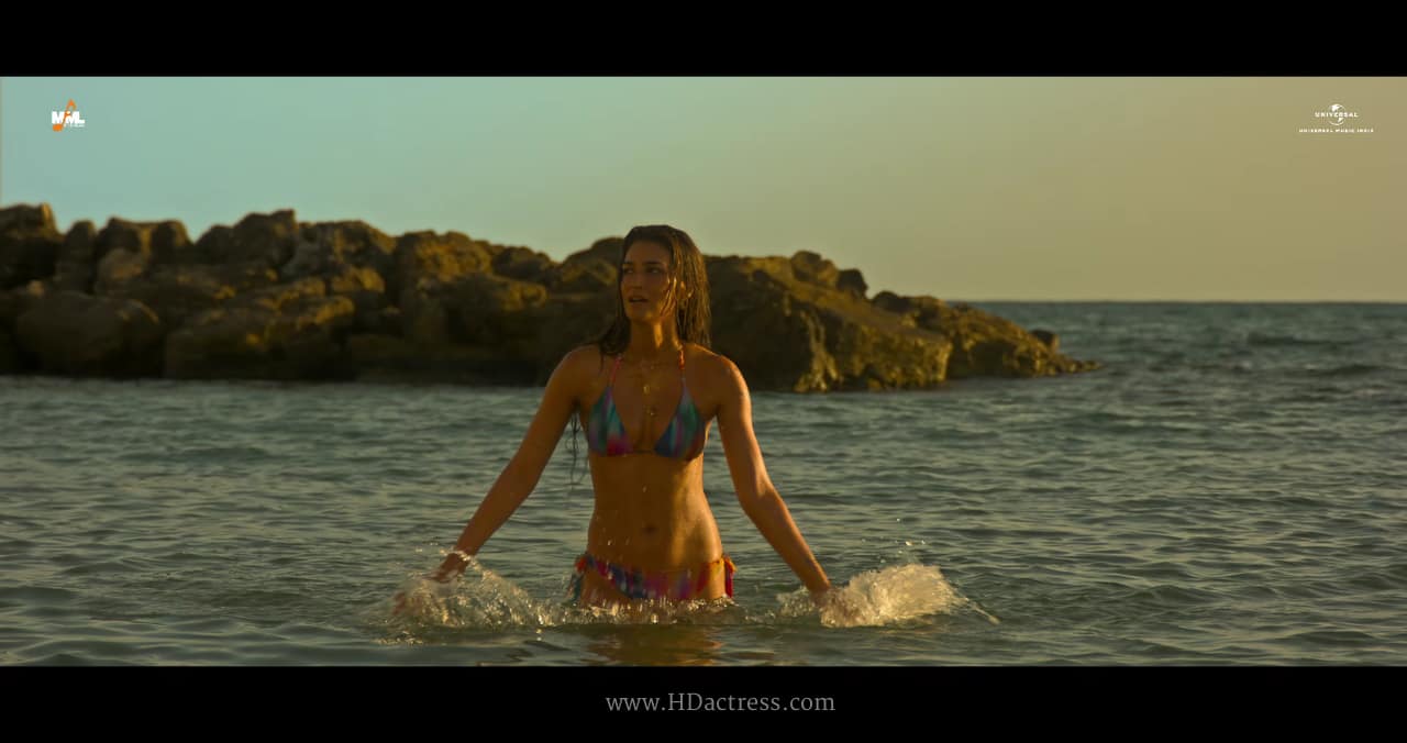 Bollywood star Kriti Sanon sets new fitness benchmarks with her latest sun-kissed, wet-look beach photoshoot. Check out the full viral gallery