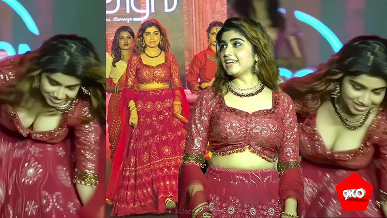 Manasa Radhakrishnan Slipping on the Ramp: Why These Incident Photos are Going Insanely Viral