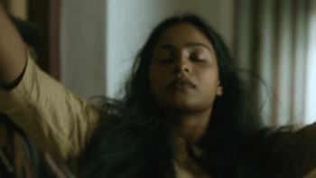 Amana Sreni Sexy In Aaromalinte Adyathe Pranayam: See The Unmissable Photos