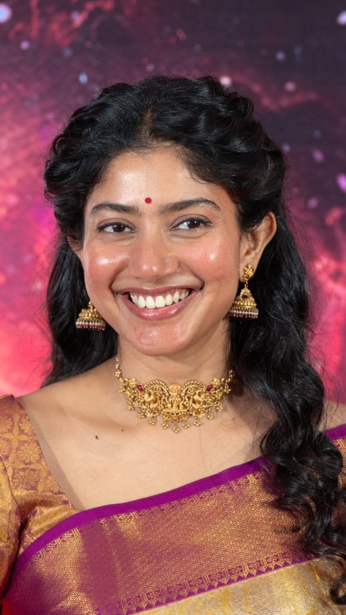Sai Pallavi made an elegant traditional appearance at the #Ramayana trailer launch event. ❤️ #SaiPallavi