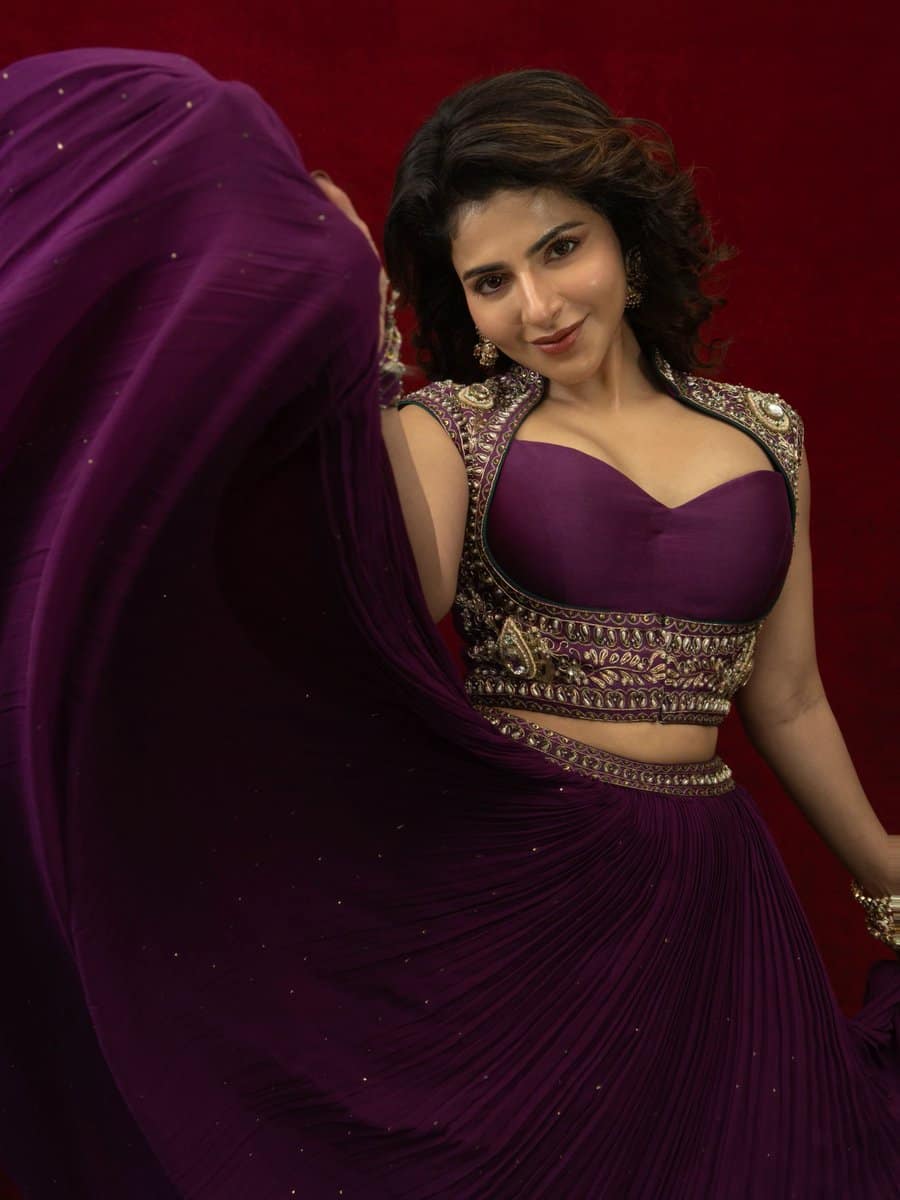 Iswarya Menon F09f929cf09fa5b5f09fa5b0 Latest Hd Photos