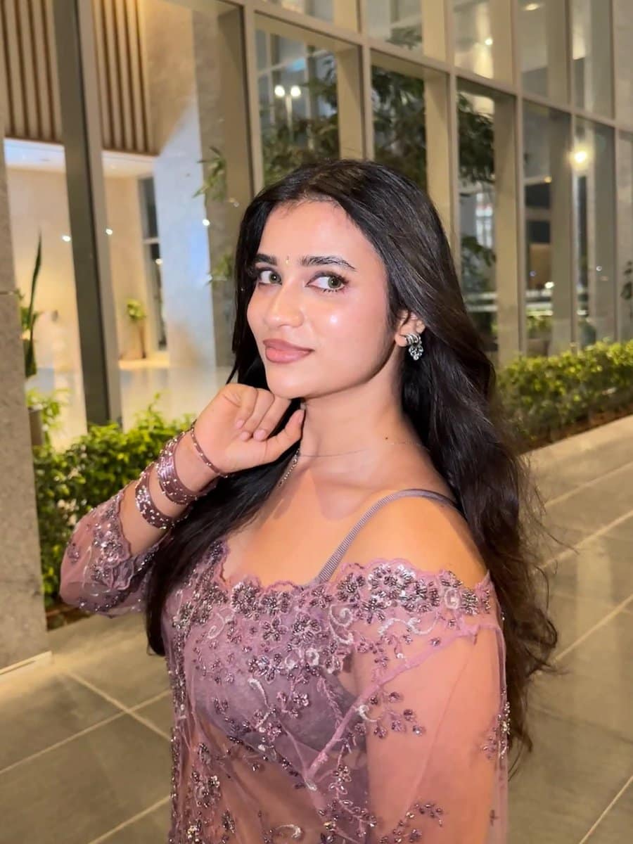 Q Madhu F09f988d Latest Hd Photos
