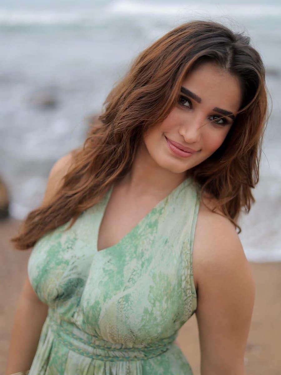Rasha Thadani F09f988df09f929a Latest Hd Photos 8