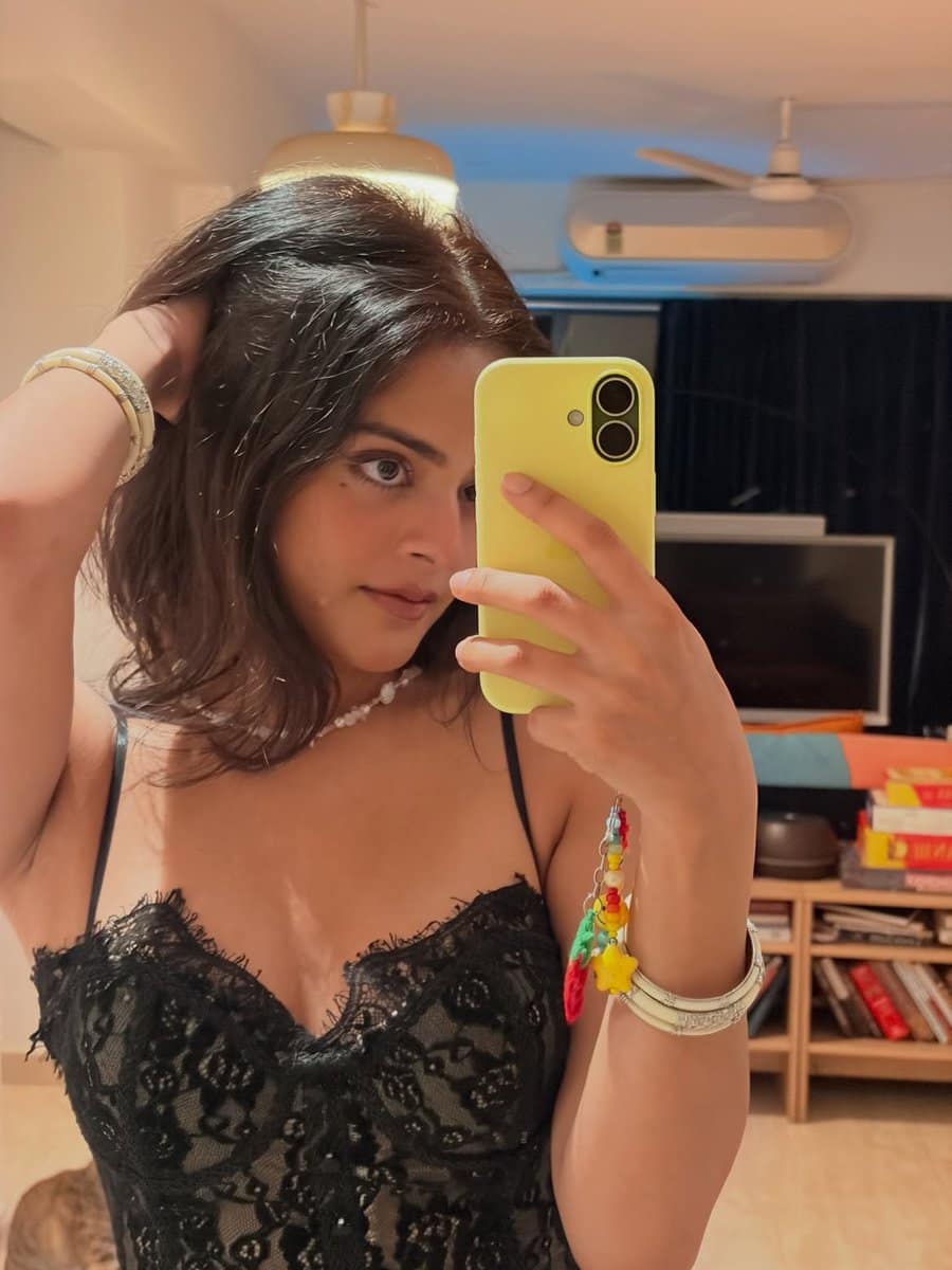 Ridhhi Kumar F09fa4b3f09f96a4f09fa5b0 Latest Hd Photos