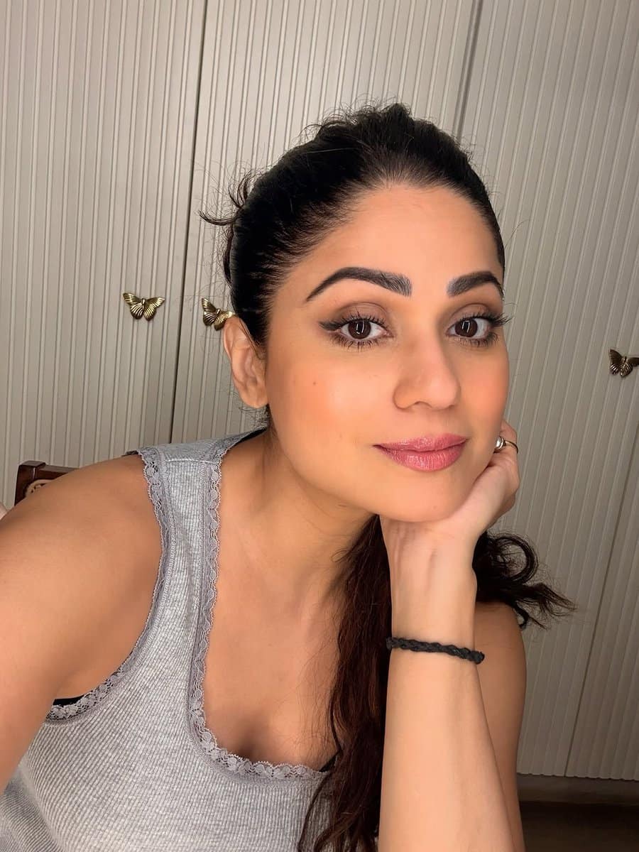 Shamita Shetty F09fa4b3f09f9898 Latest Hd Photos