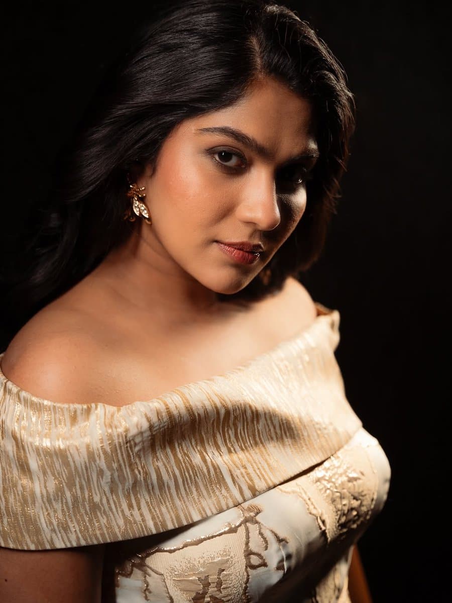 Swasika F09fa5b0f09fa5b5 Latest Hd Photos
