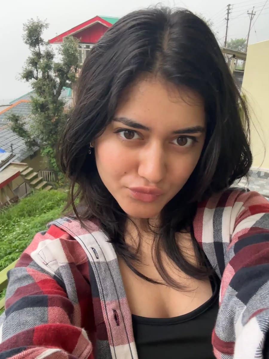 Aishwarya Sharma F09fa5b0 Latest Hd Photos