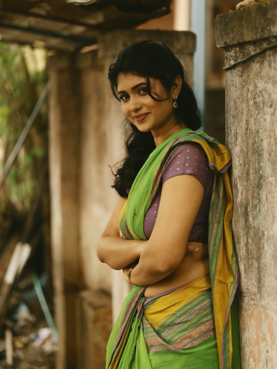 Aswathy Agnihotri F09f98bb Latest Hd Photos