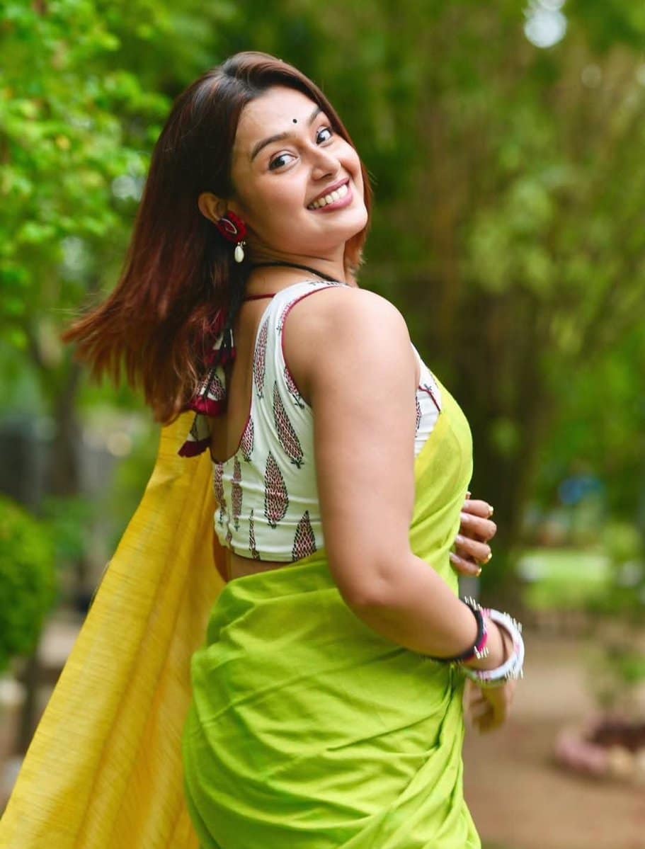 Mokksha Latest HD Photos