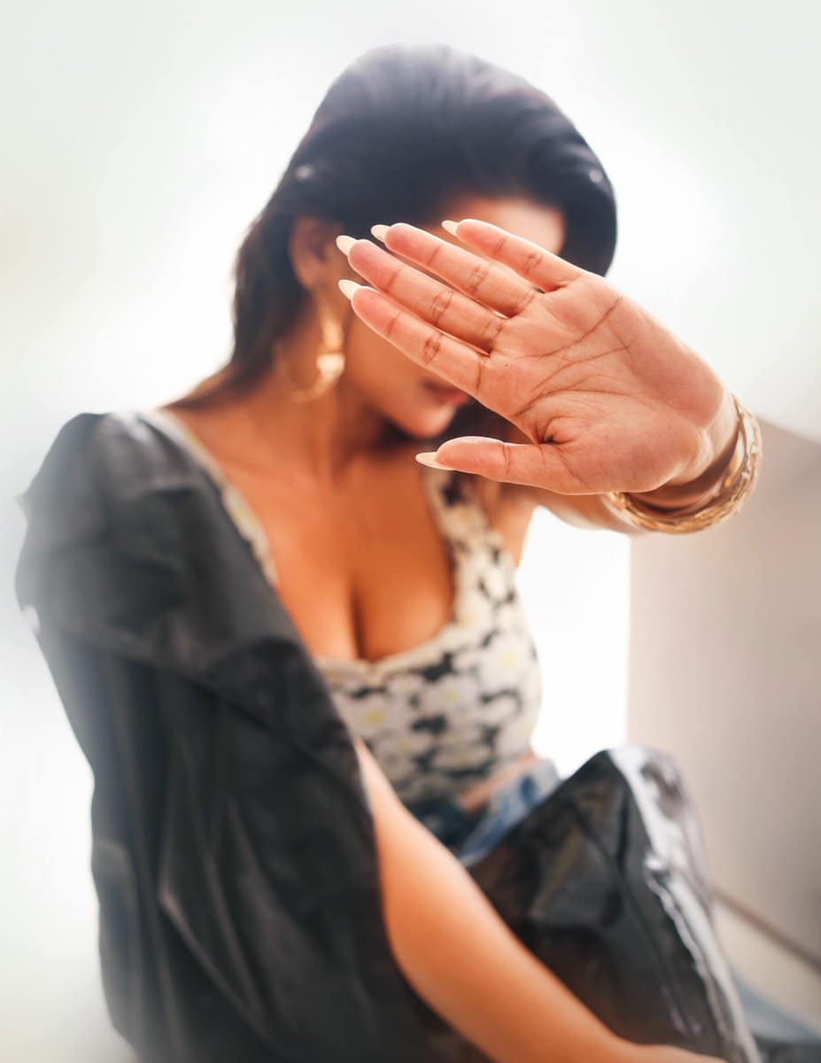 Guess The Actress F09fa494 Latest Hd Photos
